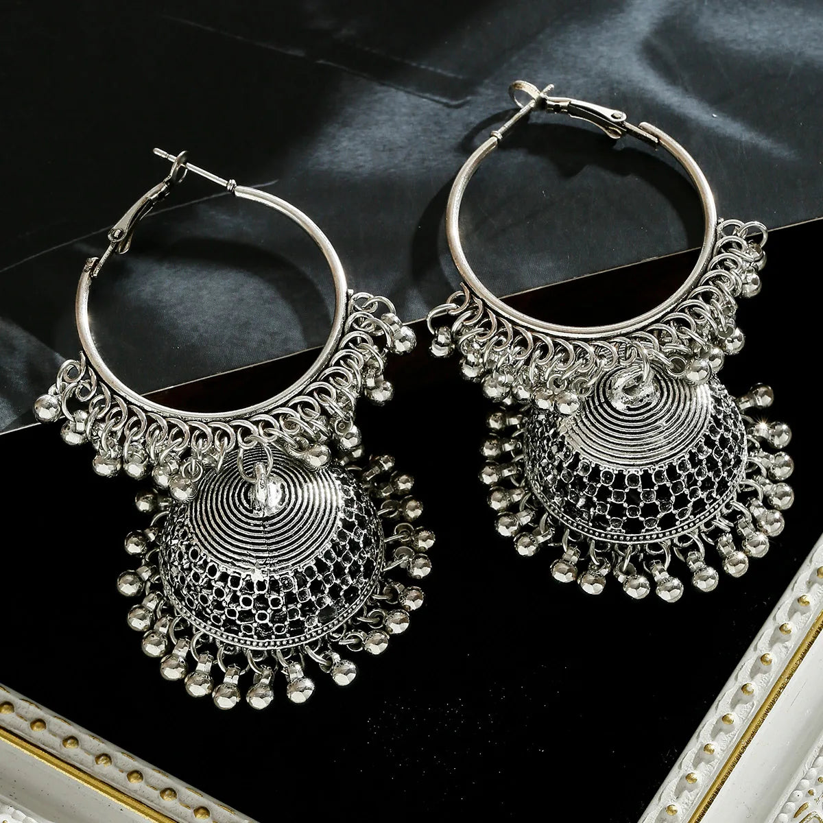 Women's Ethnic Big Round Bells Tassel Indian Jewelry Gypsy Earrings Pendientes Vintage Tribe Jhumka Earrings Jewelry