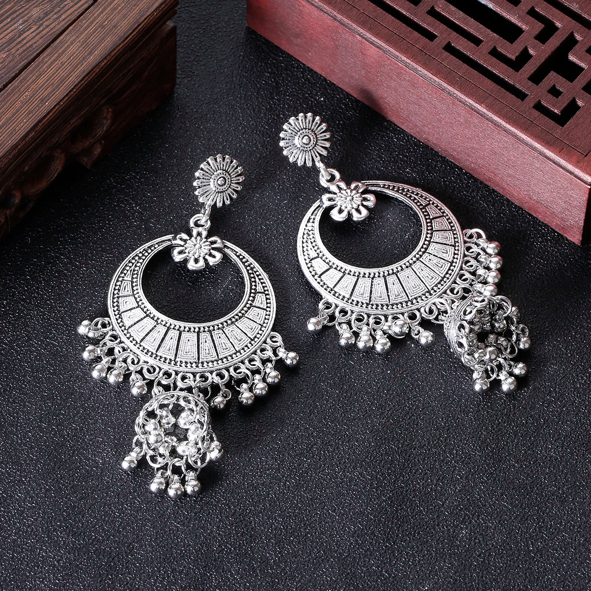 Retro Ethnic Silver Color Turkish Jhumka Earrings For Women Pendientes Pearl Tassel Classic Carved Indian Earrings Jewelry