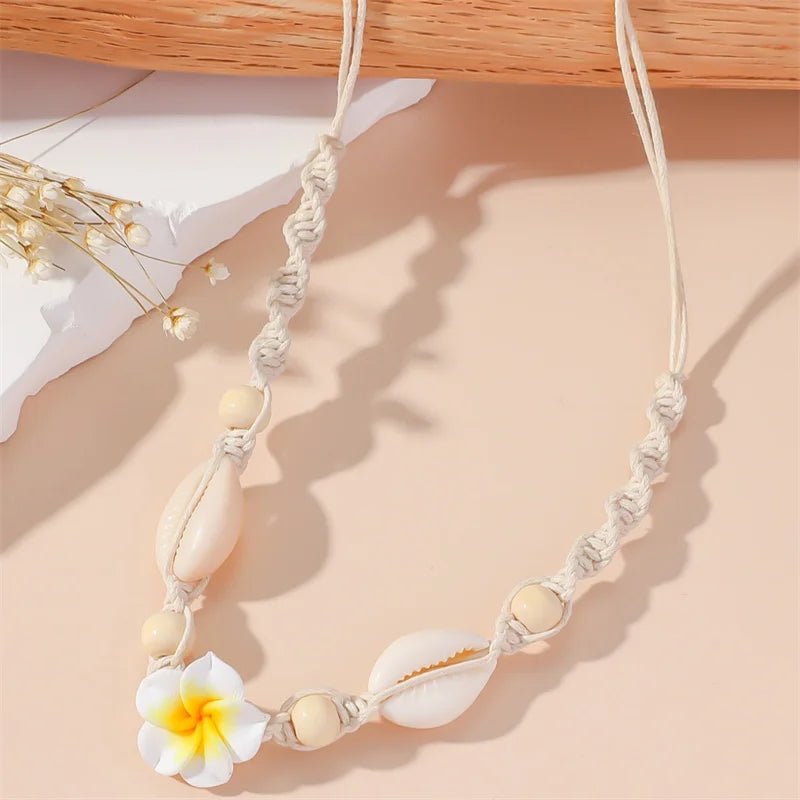 Bohemia Sea Shell Choker Necklace For Women Fashion Summer Sweet Flower Pendant Hand-woven Rope Neck Chain Jewelry Accessory