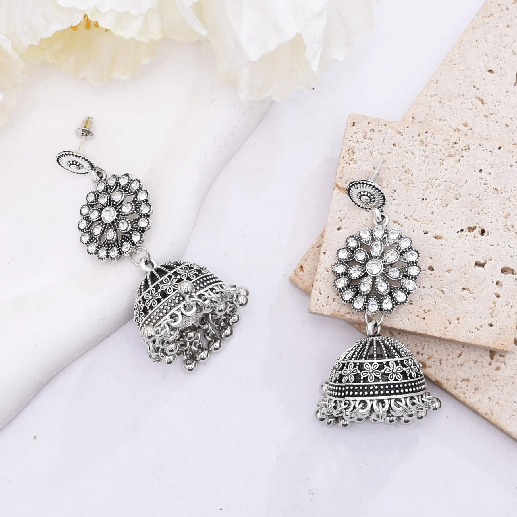 Traditional Indian Jhumka Earrings for Women Vintage Golden Silvery Bell Peacock Pearl Beads Pendant Earrings Turkish Jewelry