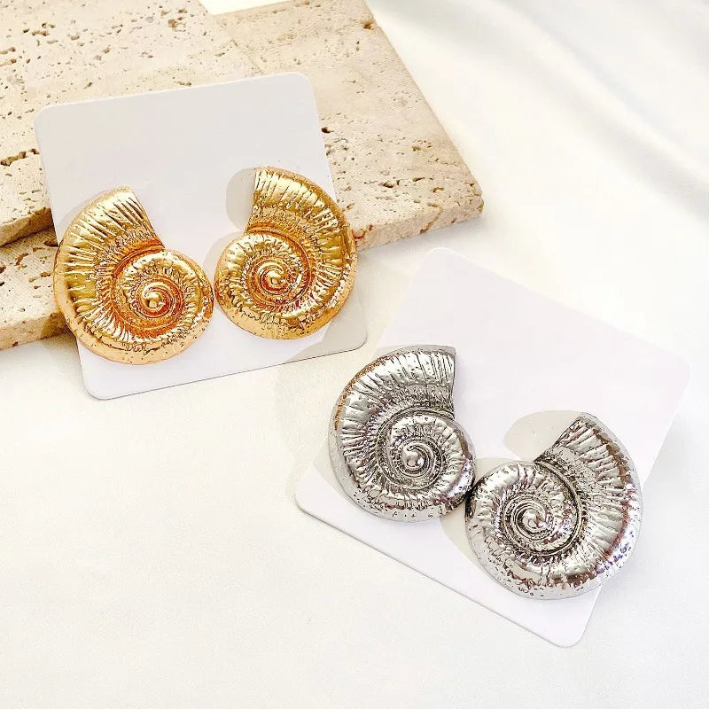 Fashionable Summer Vacation Ocean Conch Ear Studs Necklace for Women Trendy Beach Party Exaggerated Bohemian Jewelry Earrings