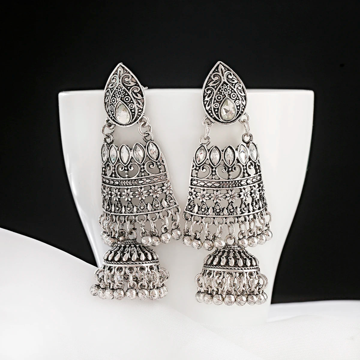 Retro Ethnic Silver Color Turkish Jhumka Earrings For Women Pendientes Pearl Tassel Classic Carved Indian Earrings Jewelry