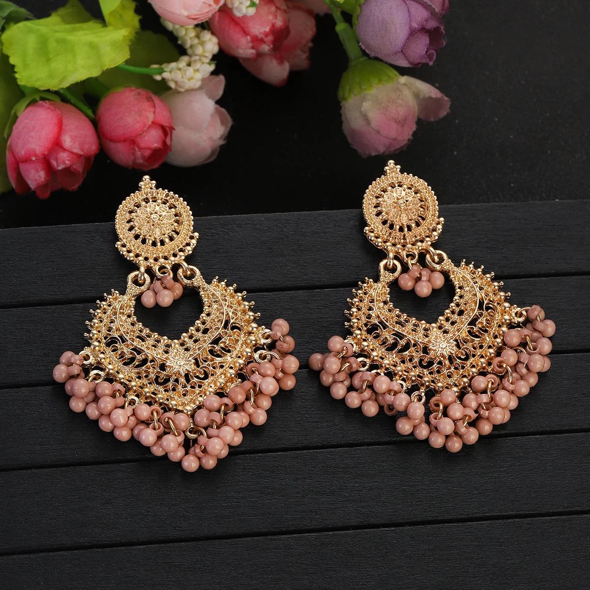 Boho Gold Color Heart Shape Carved Flower Dangle Earrings for Women Indian Jhumka Earrings Retro Pink Beads Tassel Jewelry 2023