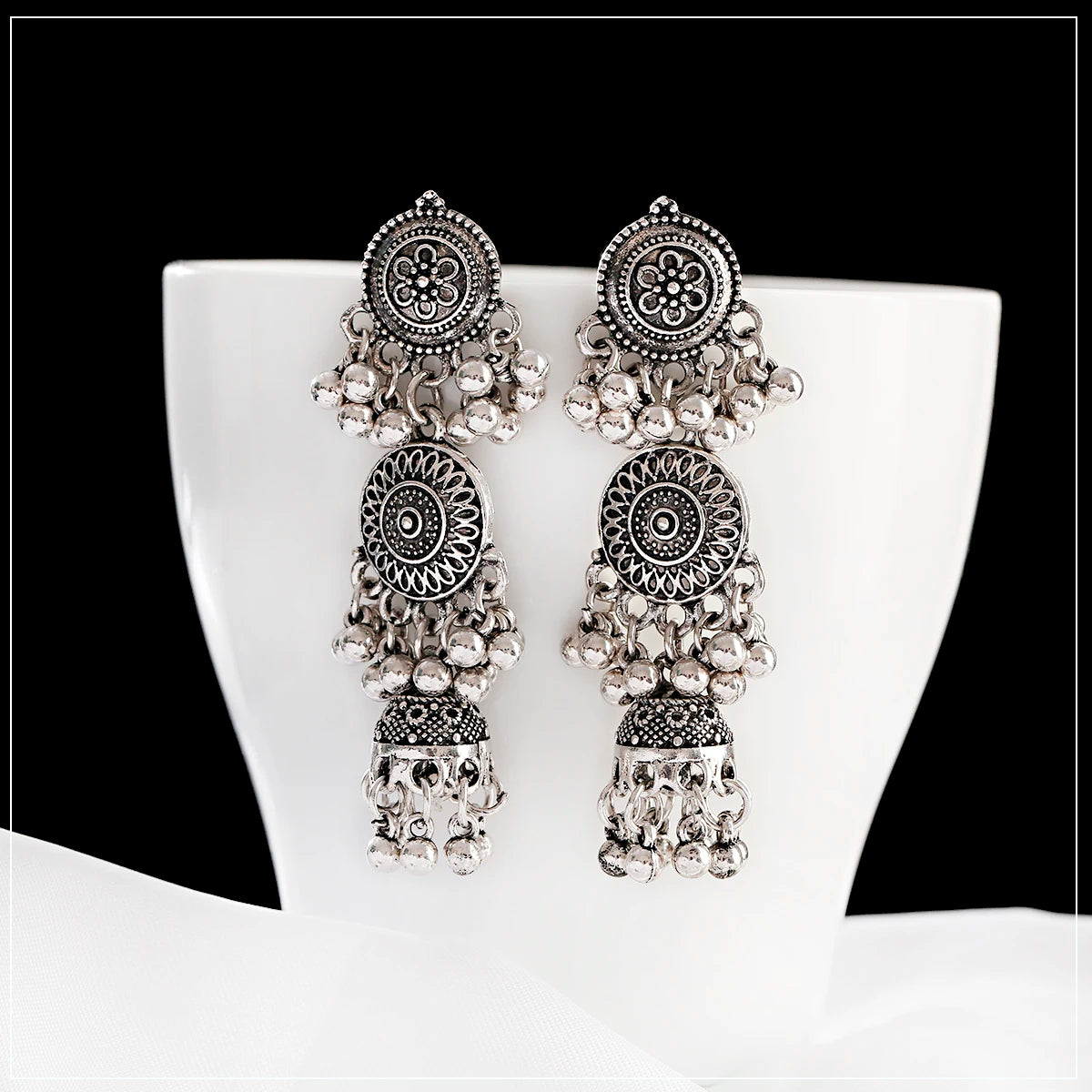 Retro Ethnic Silver Color Turkish Jhumka Earrings For Women Pendientes Pearl Tassel Classic Carved Indian Earrings Jewelry