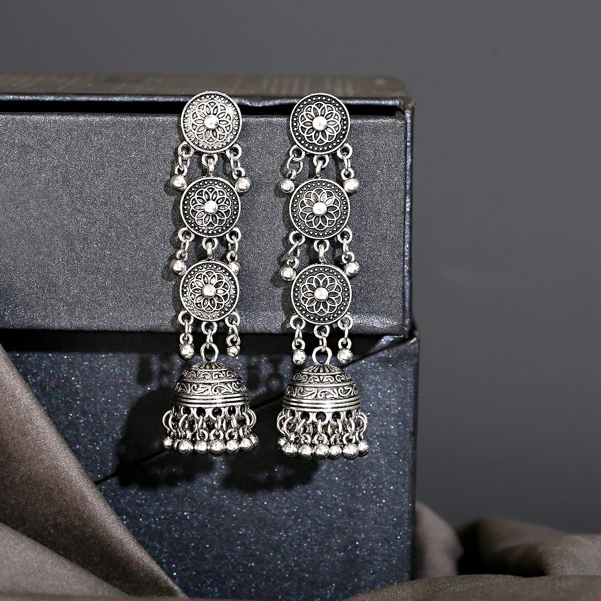Retro Ethnic Silver Color Turkish Jhumka Earrings For Women Pendientes Pearl Tassel Classic Carved Indian Earrings Jewelry