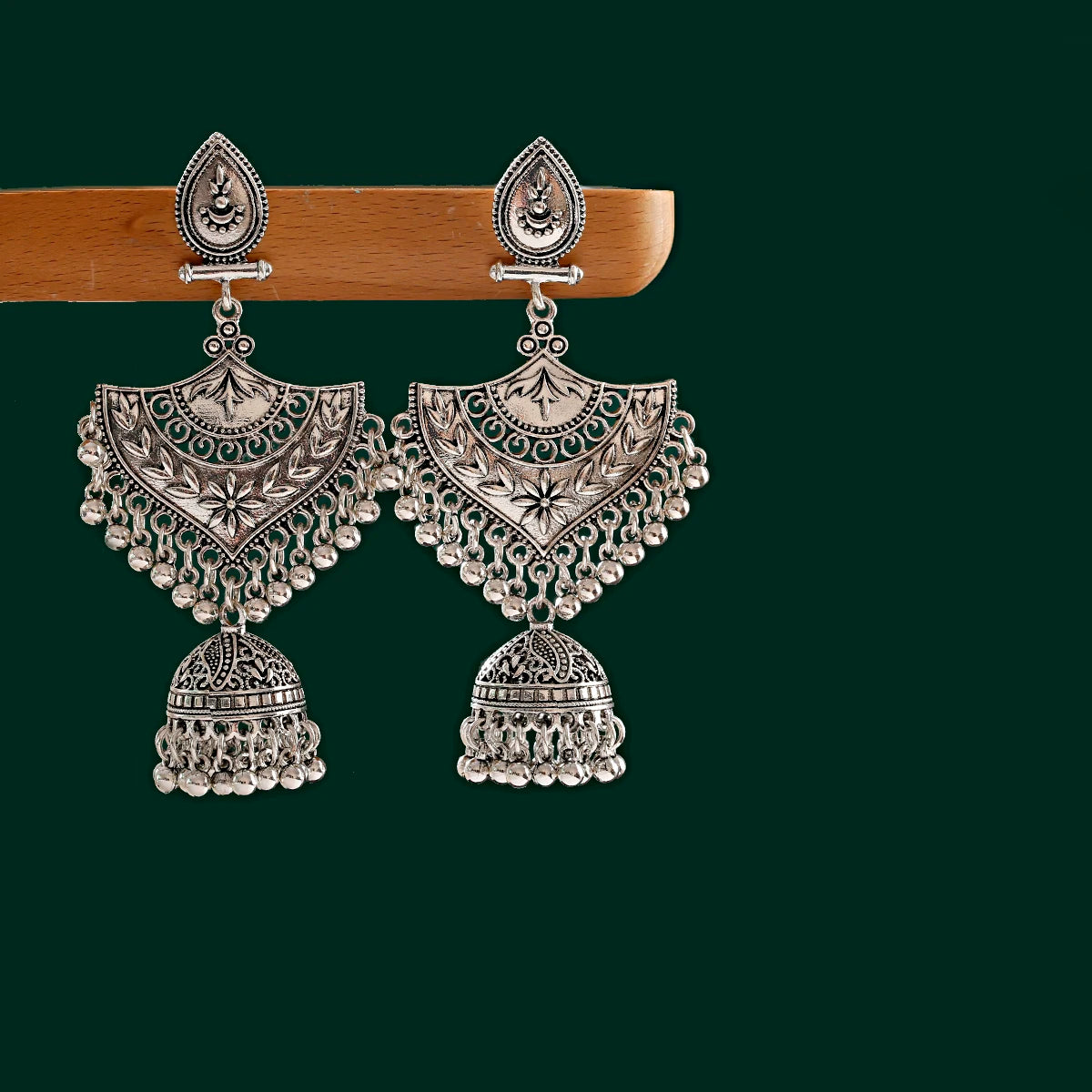 Retro Ethnic Silver Color Turkish Jhumka Earrings For Women Pendientes Pearl Tassel Classic Carved Indian Earrings Jewelry